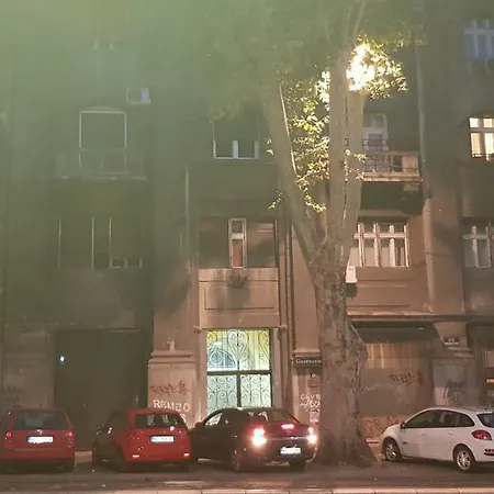 Nobles 4**** Apartman *