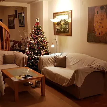 Nobles 4**** * Βελιγράδι